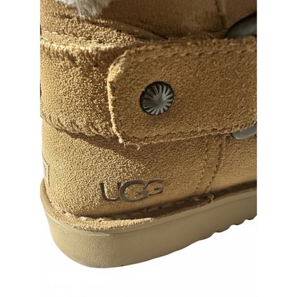 UGG Australia Cedric Bike Ankle Boots Chestnut Suede Women’s Rare Size 10.5 - Picture 5 of 10